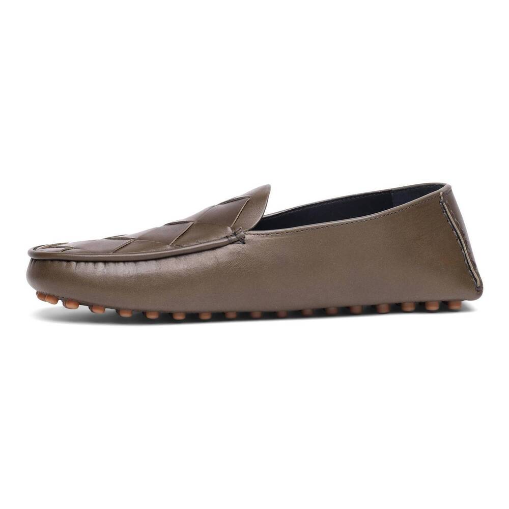 NEW BOTTEGA VENETA men's douglas maxi intrecciato leather driver loafers in brow
